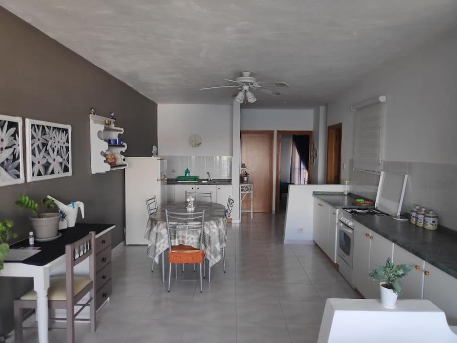Mellieha Bay Apartment Exterior photo